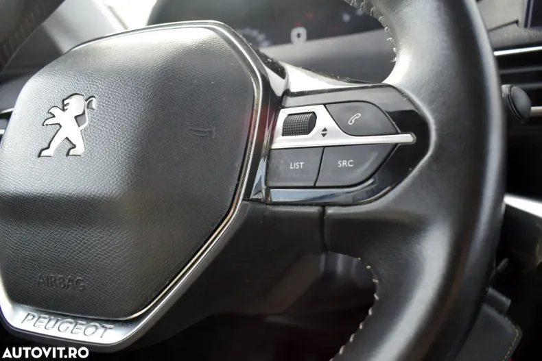 Peugeot 3008 din 2020 cu 108.403 km - oferta PEU138375 - foto 15