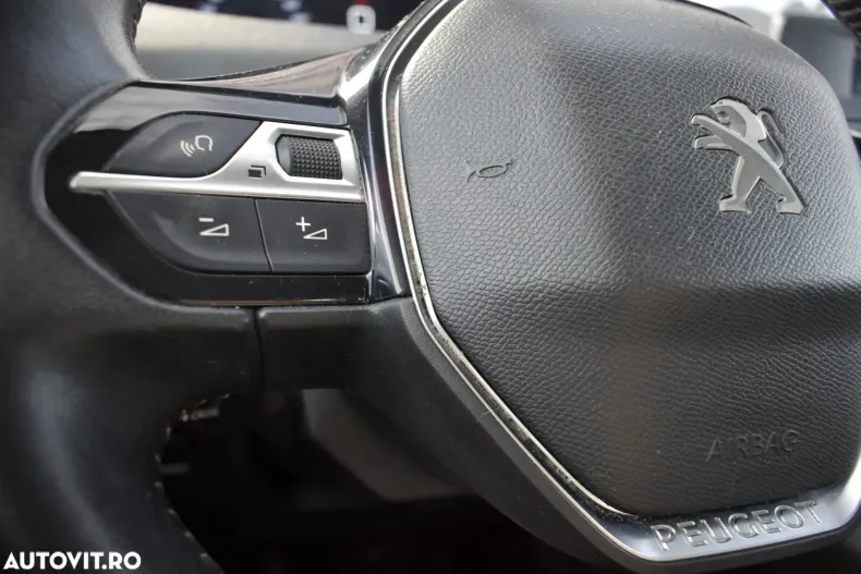 Peugeot 3008 din 2020 cu 108.403 km - oferta PEU138375 - foto 16