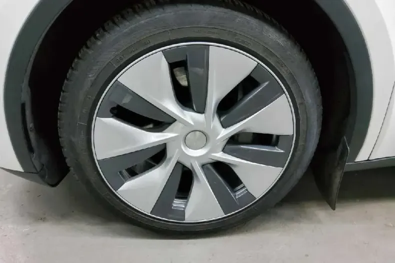 Tesla Model Y din 2023 cu 57.156 km - oferta TES138379 - foto 6