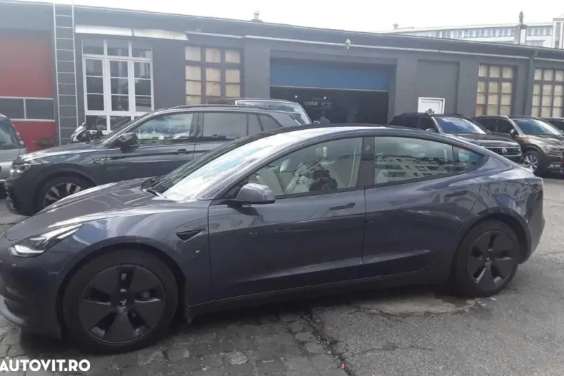 Tesla Model 3 din 2021 cu 58.752 km - oferta TES138381 - foto 3
