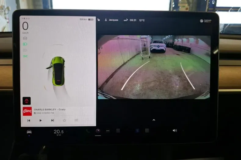 Tesla Model Y din 2022 cu 68.504 km - oferta TES138384 - foto 10