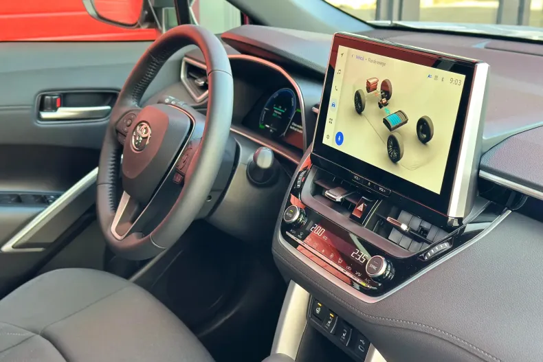 Toyota Corolla Cross din 2025 cu 5 km - oferta TOY138385 - foto 30