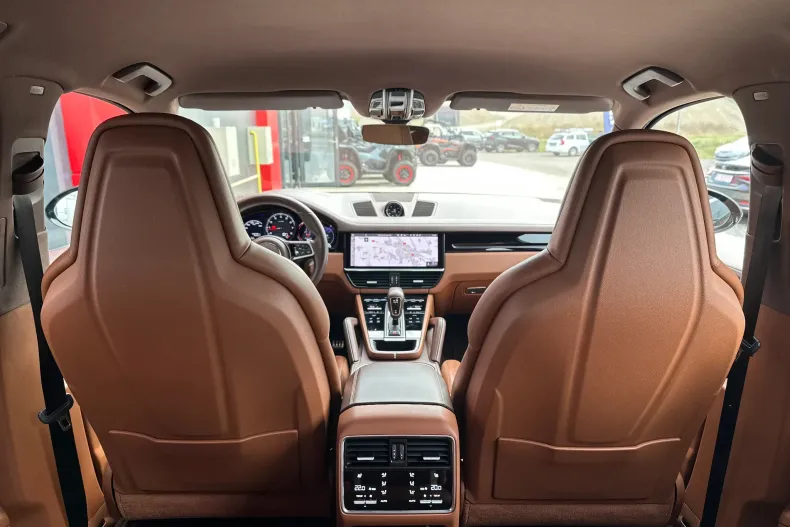 Porsche Cayenne din 2020 cu 108.702 km - oferta POR138387 - foto 24