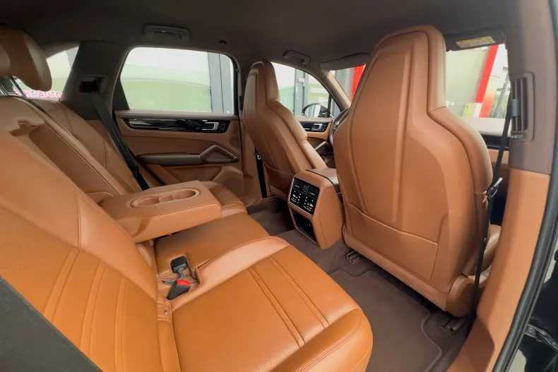 Porsche Cayenne din 2020 cu 108.702 km - oferta POR138387 - foto 30