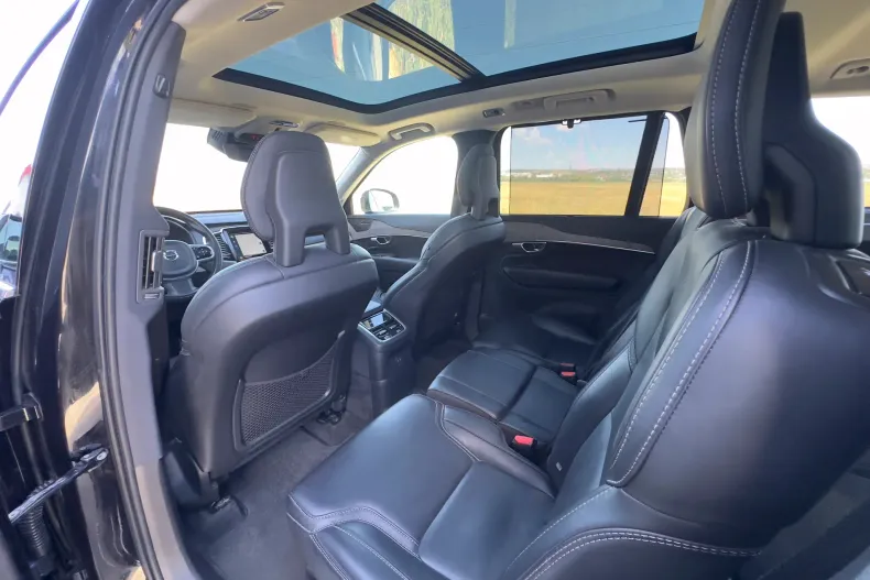 Volvo XC90 din 2021 cu 131.319 km - oferta VOL138401 - foto 17