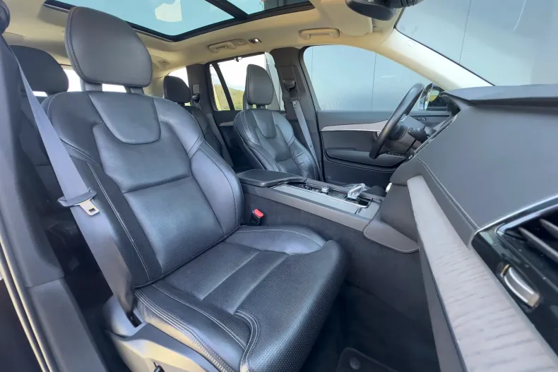 Volvo XC90 din 2021 cu 131.319 km - oferta VOL138401 - foto 34