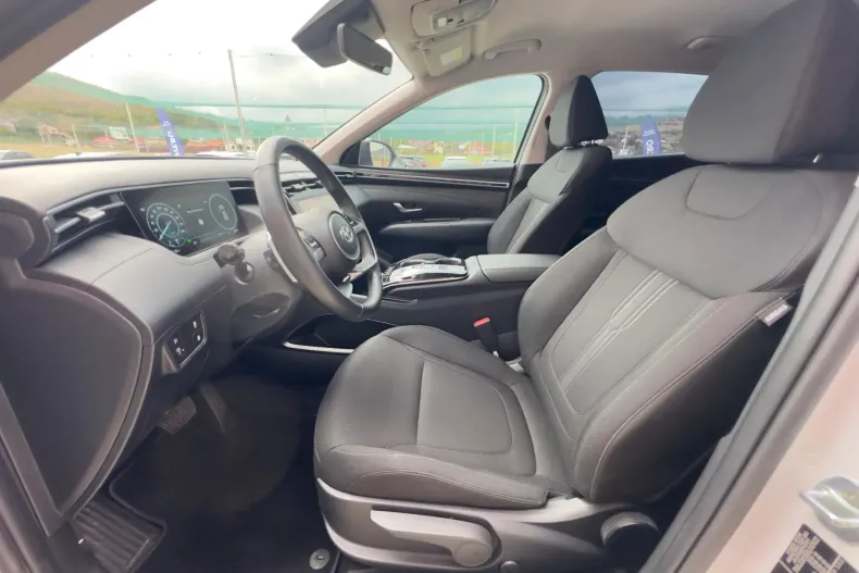 Hyundai TUCSON din 2023 cu 84.159 km - oferta HYU138402 - foto 12