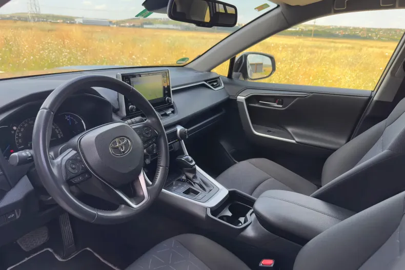 Toyota RAV4 din 2021 cu 79.448 km - oferta TOY138406 - foto 12