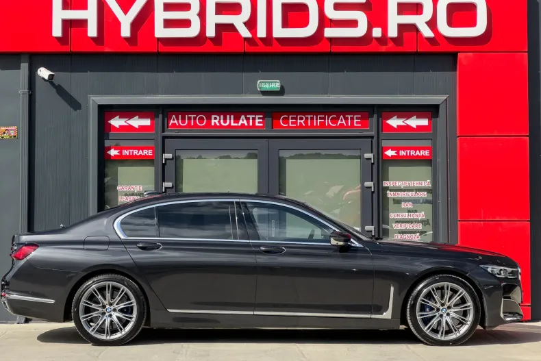 BMW Seria 7 din 2021 cu 107.100 km - oferta BMW138412 - foto 9