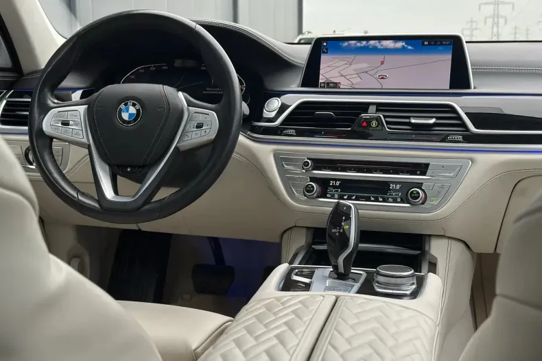 BMW Seria 7 din 2021 cu 107.100 km - oferta BMW138412 - foto 35