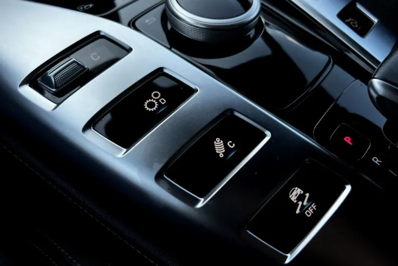 Mercedes-Benz AMG din 2019 cu 98.306 km - oferta MER138419 - foto 29