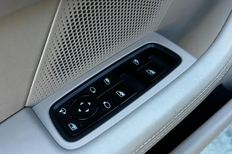 Porsche Taycan din 2021 cu 152.903 km - oferta POR138424 - foto 26