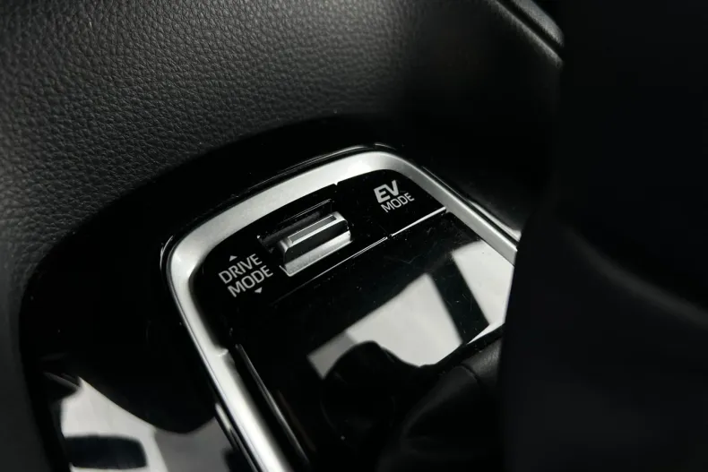 Toyota Corolla din 2019 cu 82.696 km - oferta TOY138426 - foto 13