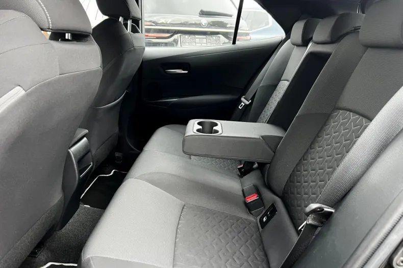 Toyota Corolla din 2019 cu 82.696 km - oferta TOY138426 - foto 24