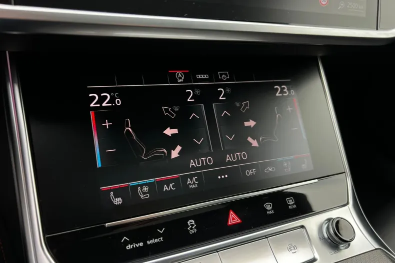 Audi RS6 din 2024 cu 24.672 km - oferta AUD138428 - foto 17