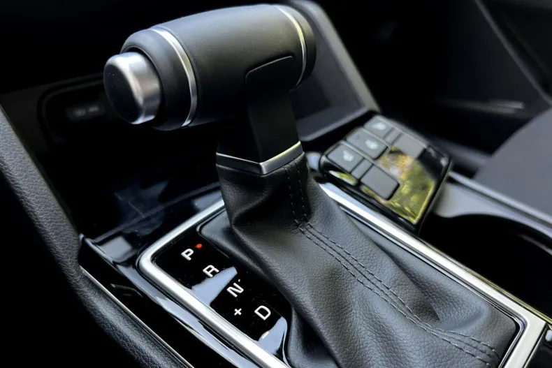 Kia Sportage din 2025 cu 16 km - oferta KIA138434 - foto 16