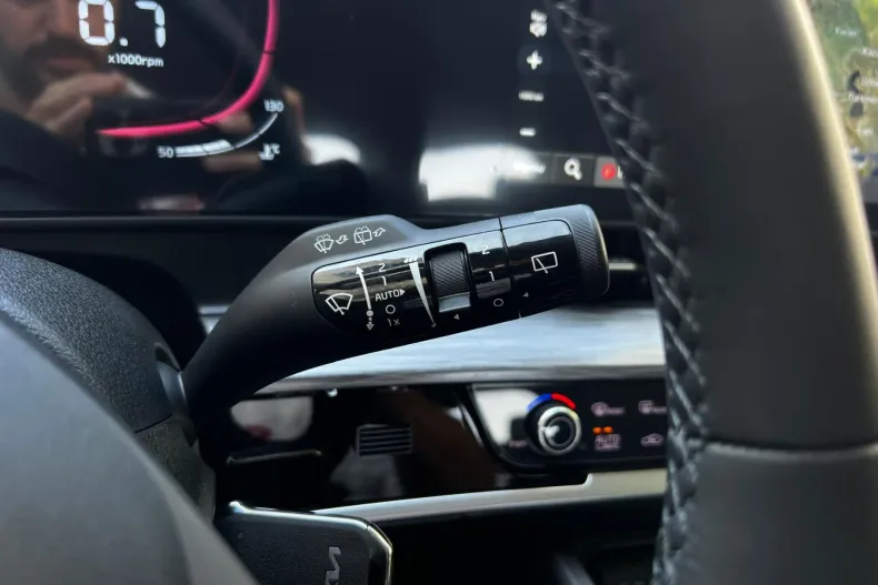 Kia Sportage din 2025 cu 16 km - oferta KIA138434 - foto 26