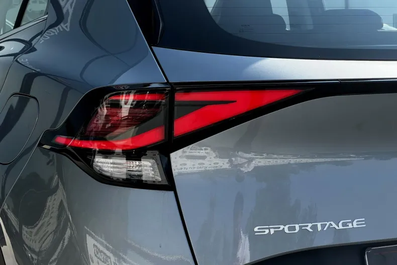 Kia Sportage din 2025 cu 16 km - oferta KIA138434 - foto 36