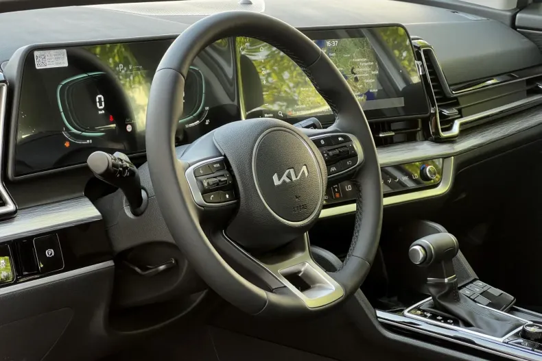 Kia Sportage din 2025 cu 16 km - oferta KIA138435 - foto 13