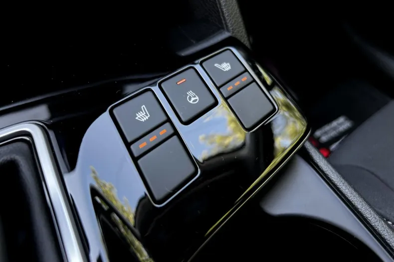 Kia Sportage din 2025 cu 16 km - oferta KIA138435 - foto 17