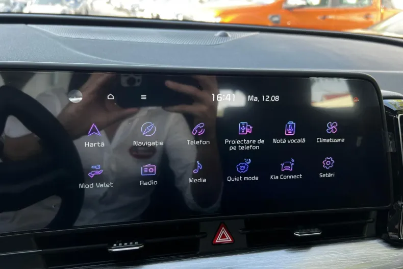 Kia Sportage din 2025 cu 16 km - oferta KIA138435 - foto 31