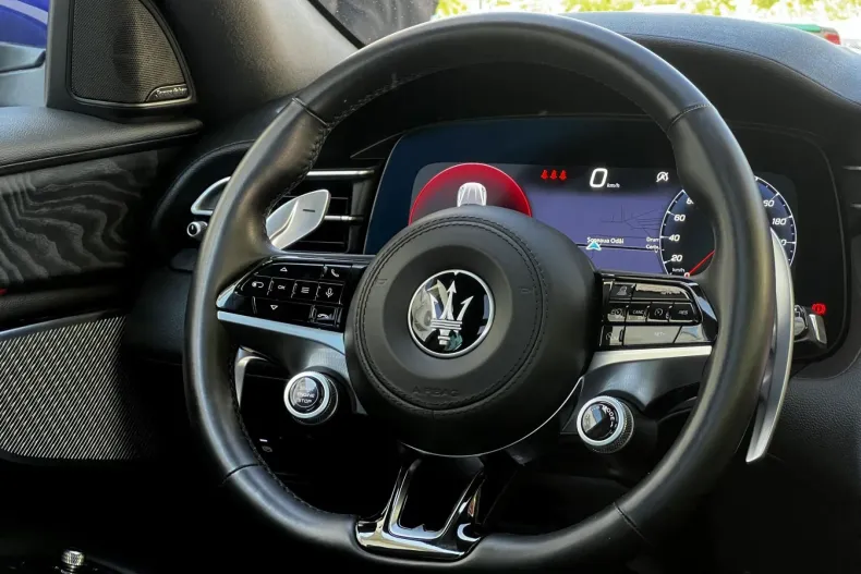 Maserati Grecale din 2023 cu 82.144 km - oferta MAS138437 - foto 12