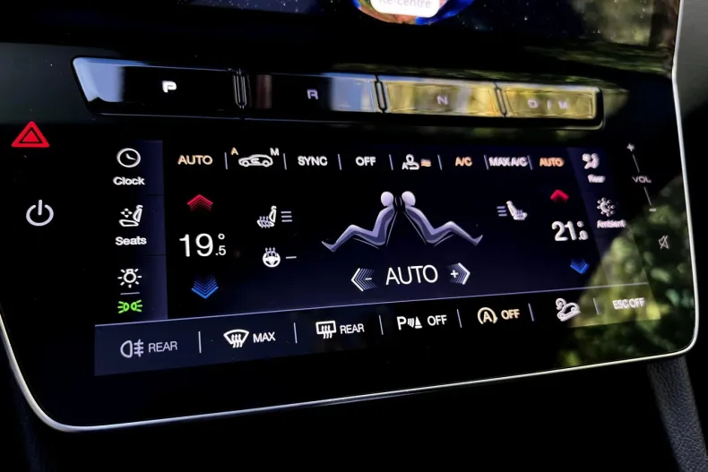 Maserati Grecale din 2023 cu 82.144 km - oferta MAS138437 - foto 15