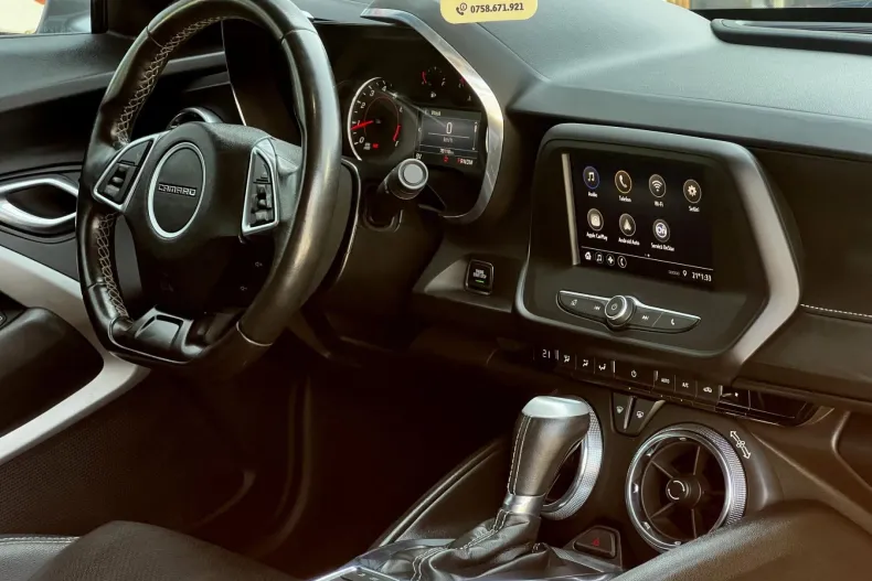 Chevrolet Camaro din 2020 cu 76.118 km - oferta CHE138447 - foto 8