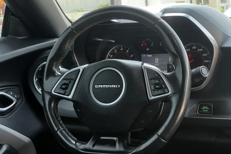 Chevrolet Camaro din 2020 cu 76.118 km - oferta CHE138447 - foto 10