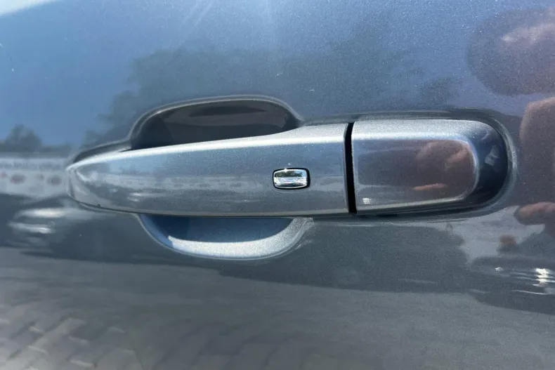 Chevrolet Camaro din 2020 cu 76.118 km - oferta CHE138447 - foto 27