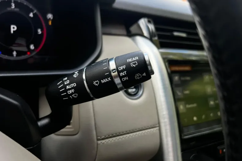 Land Rover Discovery din 2019 cu 172.821 km - oferta LAN138449 - foto 40