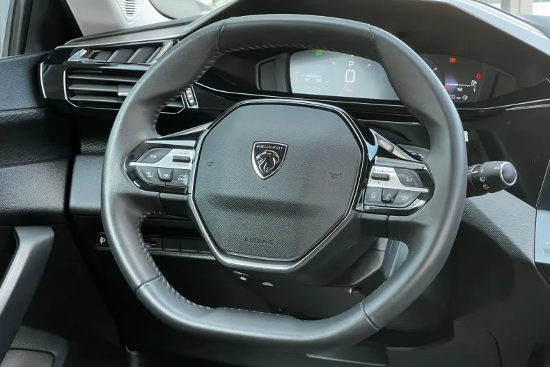 Peugeot 308 din 2022 cu 71.533 km - oferta PEU138454 - foto 11