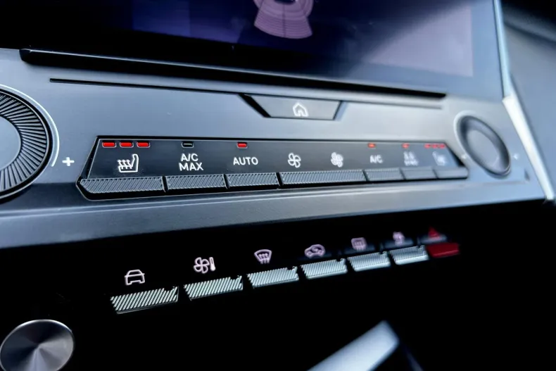 Peugeot 308 din 2022 cu 71.533 km - oferta PEU138454 - foto 17