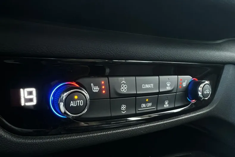 Opel Insignia din 2020 cu 112.160 km - oferta OPE138456 - foto 12