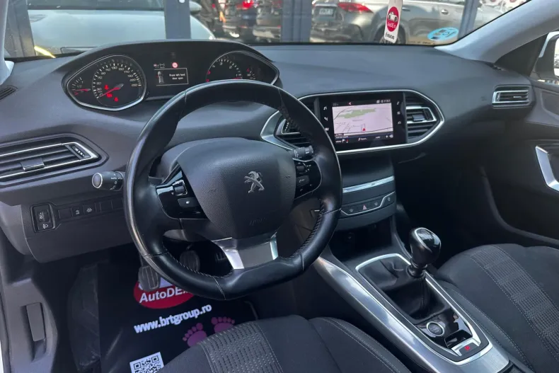 Peugeot 308 din 2021 cu 162.560 km - oferta PEU138458 - foto 5