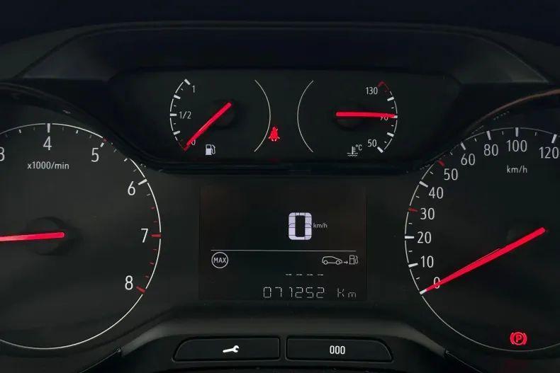 Opel Crossland din 2021 cu 71.252 km - oferta OPE138463 - foto 16