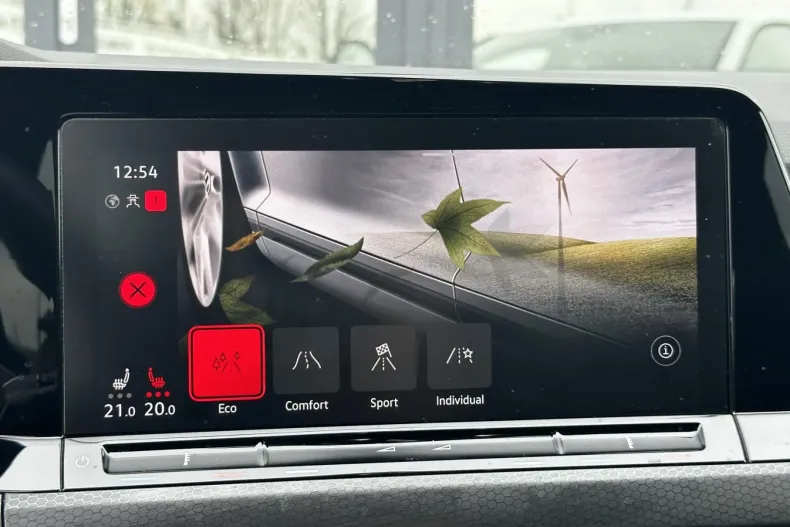 Volkswagen Golf din 2020 cu 65.425 km - oferta VOL138467 - foto 14