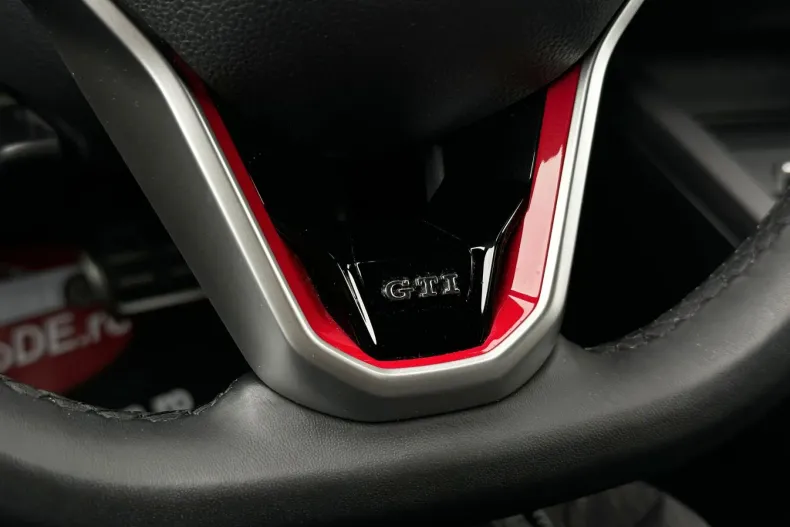 Volkswagen Golf din 2020 cu 65.425 km - oferta VOL138467 - foto 26