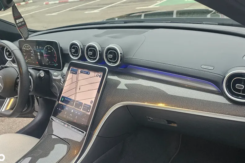 Mercedes-Benz C din 2024 cu 12.300 km - oferta MER138478 - foto 11