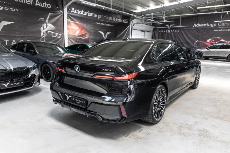 BMW Seria 7 din 2024 cu 17.887 km - oferta BMW138496 - foto 7