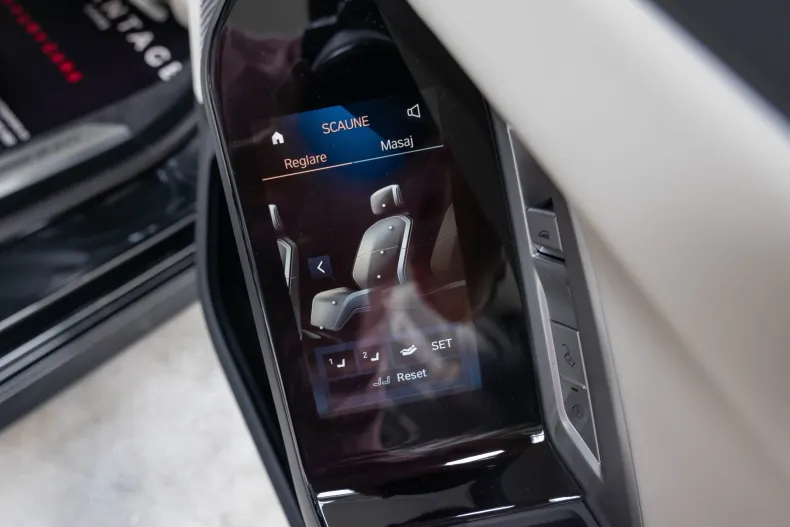 BMW Seria 7 din 2024 cu 17.887 km - oferta BMW138496 - foto 16