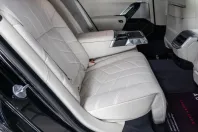 BMW Seria 7 din 2024 cu 17.887 km - oferta BMW138496 - foto 23