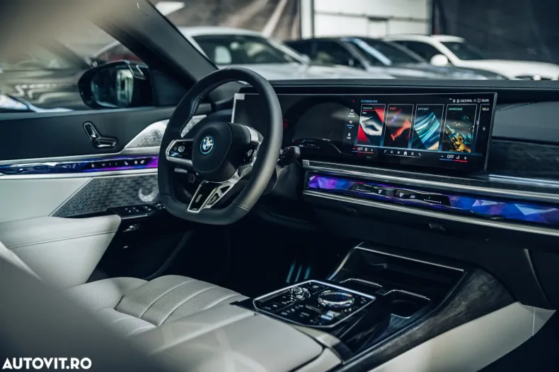 BMW M7 din 2024 cu 6.800 km - oferta BMW138505 - foto 9