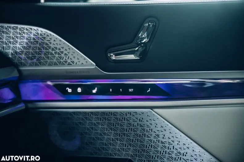 BMW M7 din 2024 cu 6.800 km - oferta BMW138505 - foto 14