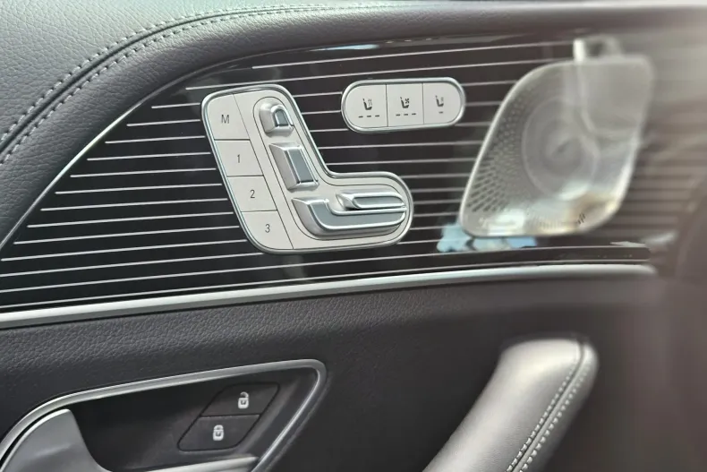 Mercedes-Benz GLE Coupe din 2024 cu 9.500 km - oferta MER138506 - foto 12