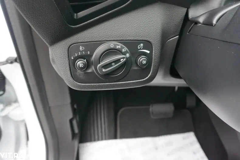 Ford Kuga din 2019 cu 70.850 km - oferta FOR138511 - foto 20