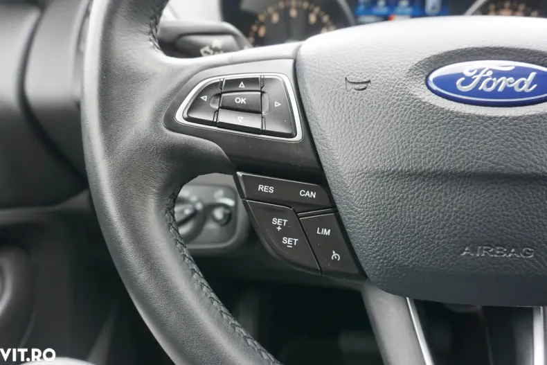 Ford Kuga din 2019 cu 70.850 km - oferta FOR138511 - foto 24