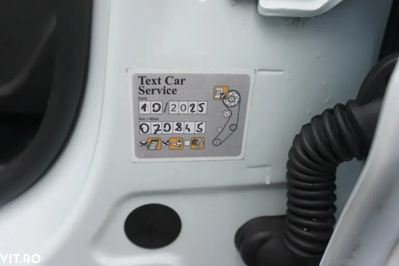 Ford Kuga din 2019 cu 70.850 km - oferta FOR138511 - foto 35