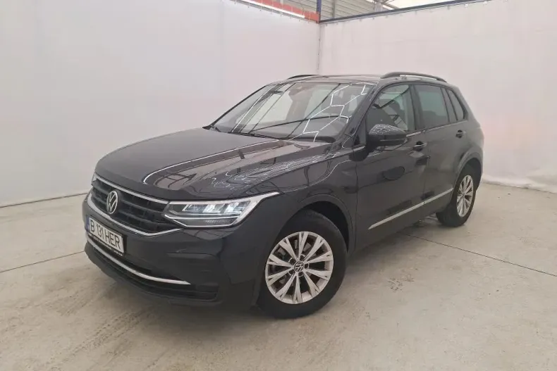 Volkswagen Tiguan din 2023 cu 38.377 km - oferta VOL138514 - foto 1