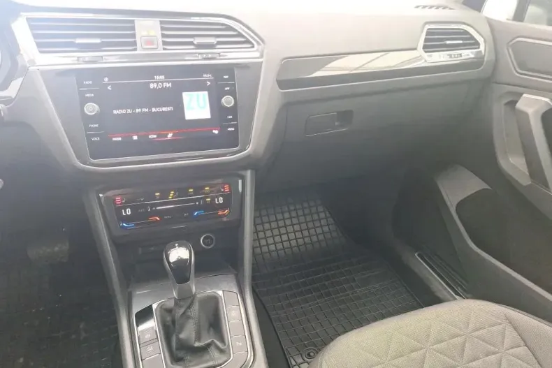 Volkswagen Tiguan din 2023 cu 38.377 km - oferta VOL138514 - foto 5